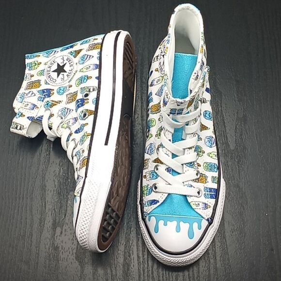 Little Kid Chuck Taylor All Star 🌟 Easy-On Frozen Treats Sneakers Shoes Size 3 - Picture 1 of 12